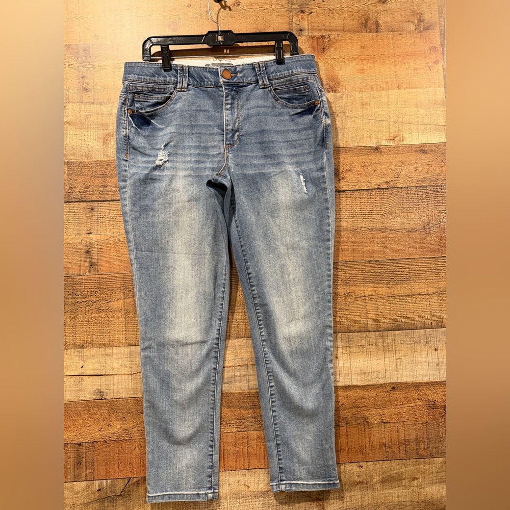 Democracy AbTechnology Light Blue Jeans With Slimming Abdominal Panel Size 14